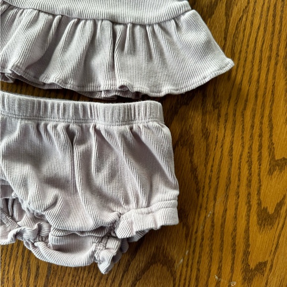 Baby Gap 3 Piece Ribbed Outfit in Pale Purple Plum, size 3-6M - Picture 6 of 12